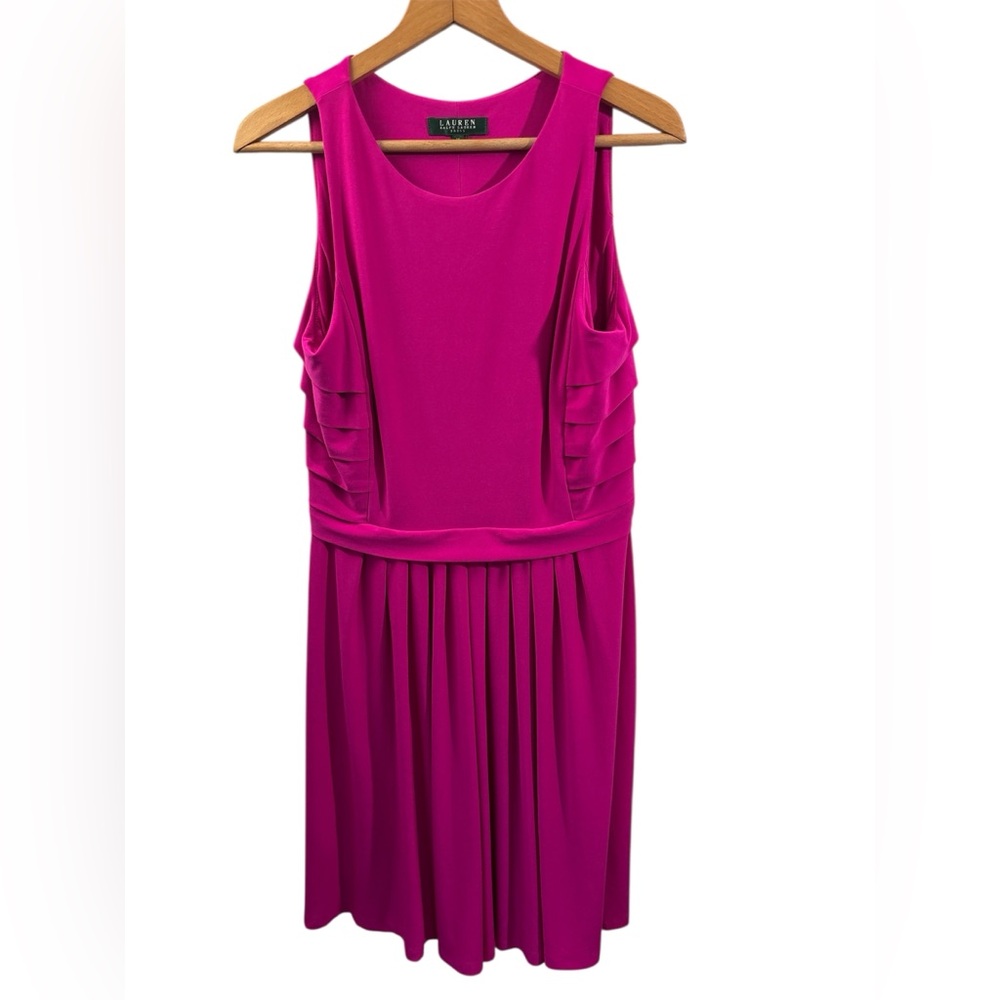 Lauren Ralph Lauren Fuchsia Pink sleeveless Pleated dress size 10 EUC Fit Flare